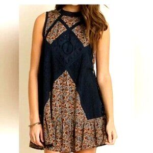 Umgee Boho Chic Lace Floral Sleeveless Dress Size S Keyhole Back Festival Ready